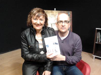 Entrevista de Antonio Arbeloa a Pilar Bellés sobre "Reunión de colegas" en el programa "Cuaderno en blanco" de Castellón TV