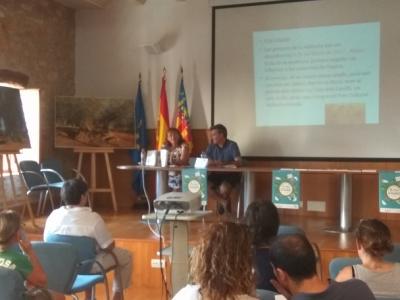 Conferencia de Pilar Bellés Pitarch en Serra den Galceran dentro de la Feria de Turismo y Montaña:  Las pinturas rupestres y el papel de la mujer en la Prehistoria